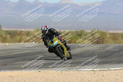 media/Oct-21-2024-Moto Forza (Mon) [[0d67646773]]/A Group/Session 4 Back Straight Braking Zone/